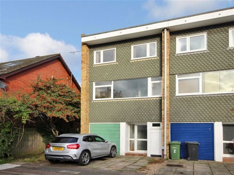 Haddon Court, Shakespeare Road, Harpenden, AL5 5NB